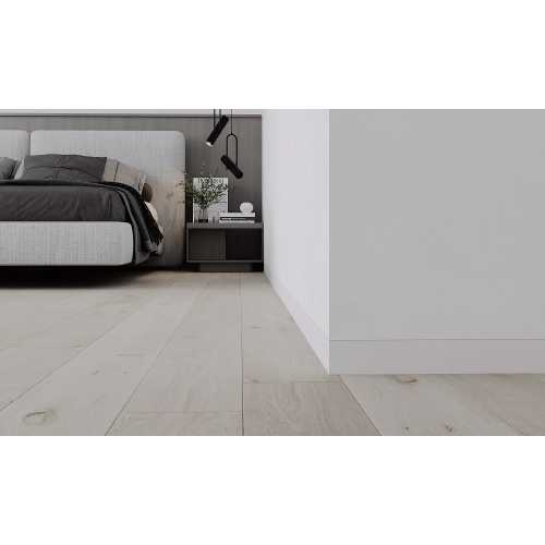 Фото Плинтус скрытый алюминиевый Ликорн под свет С-02.2.1 с грунтованной вставкой под покраску (К-27.80)