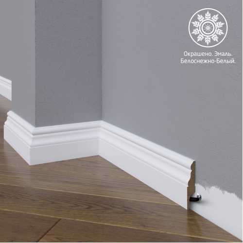 Фото Белый плинтус напольный МДФ Madest Decor модель 05-054-12 крашеный (54х12х2400 мм)